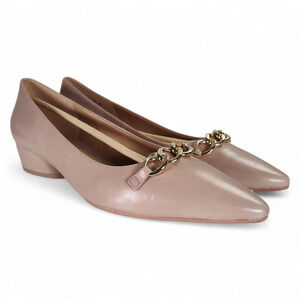 Naturalizer Becca Pumps Size 12M Nude Beige Leather Low Heel Point Toe